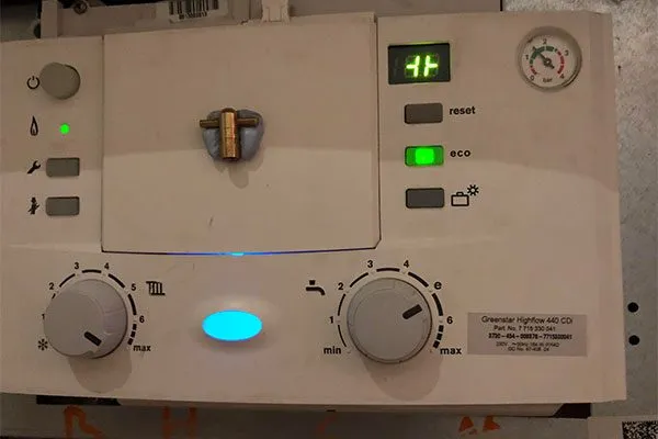 تعمیر پکیج بوش در کوی اتحاد